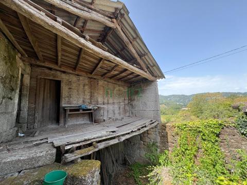 CASA PARA REFORMAR EN EL RIBEIRO