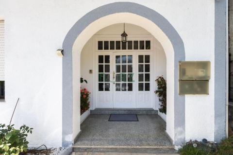 CHALET CON FINCA EN RIBDAVIA