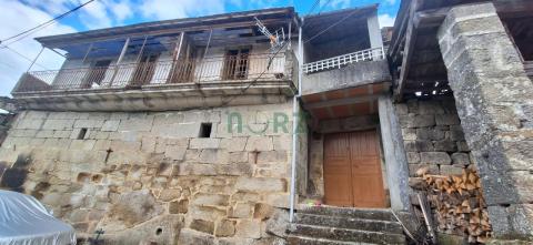 CASA PIEDRA PARA REFORMAR EN LEIRO